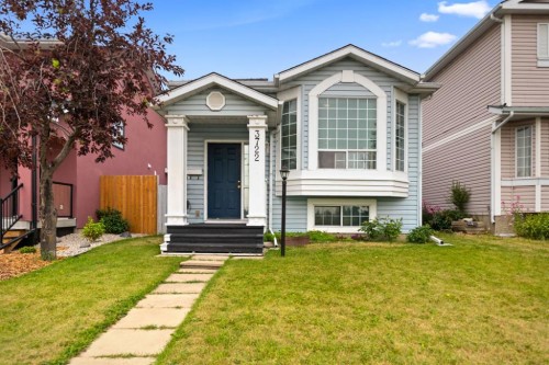3722 Catalina Boulevard, Calgary, AB - Outdoor With Facade