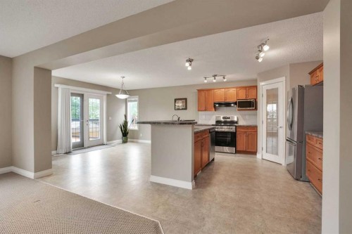 249 Springmere Way, Chestermere, AB - Indoor Photo Showing Kitchen