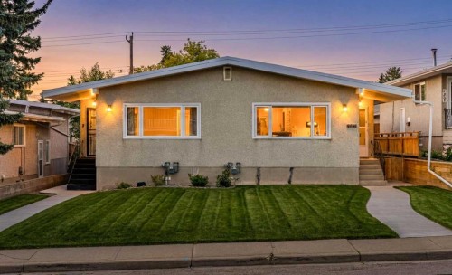 727 67 Avenue Sw, Calgary, AB - Outdoor