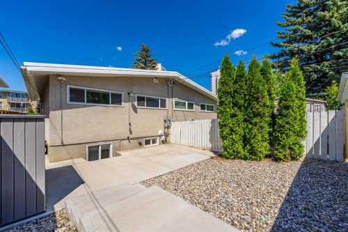 727 67 Avenue Sw, Calgary, AB - Outdoor