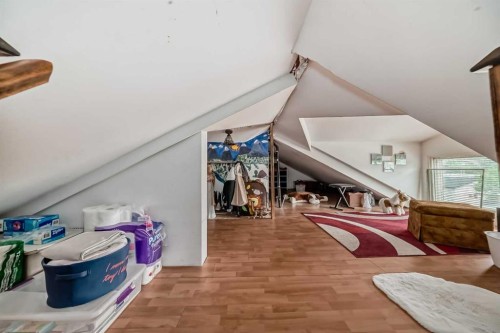 1834 42 Street Se, Calgary, AB - Indoor