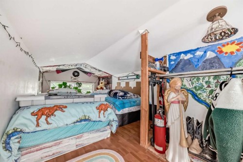 1834 42 Street Se, Calgary, AB - Indoor