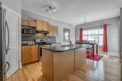 177 Cougartown Circle SW Calgary, AB T3H 0A3
