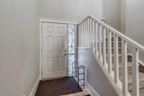 177 Cougartown Circle Sw, Calgary, AB - Indoor Photo Showing Other Room