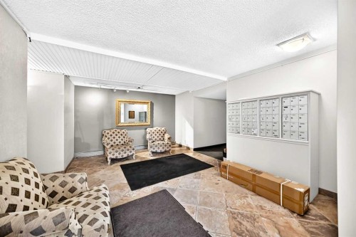 407-903 19 Avenue Sw, Calgary, AB - Indoor