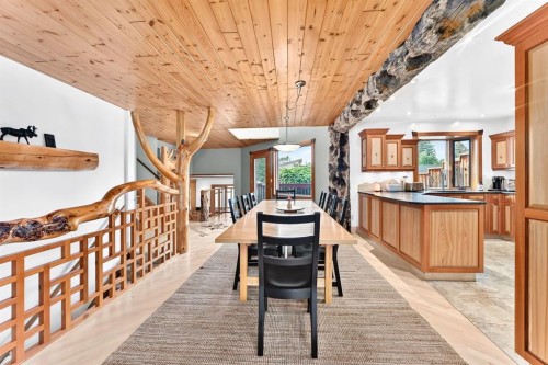 1009 15 Street, Canmore, AB - Indoor