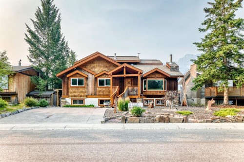 1009 15 Street, Canmore, AB - Outdoor