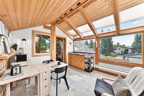 1009 15 Street, Canmore, AB - 