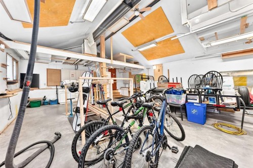 1009 15 Street, Canmore, AB - Indoor Photo Showing Gym Room