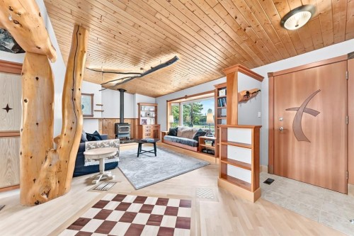 1009 15 Street, Canmore, AB - Indoor Photo Showing Other Room