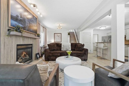 1835 29 Avenue Sw, Calgary, AB - Indoor Photo Showing Living Room With Fireplace