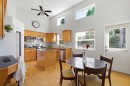 277 Inglewood Grove Se, Calgary, AB  - Indoor Photo Showing Dining Room 