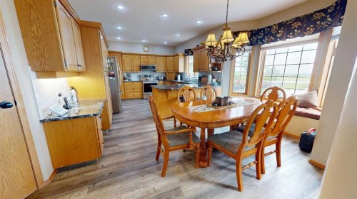 38323 Range Road 282, Rural Red Deer County, AB - Indoor Photo Showing Dining Room