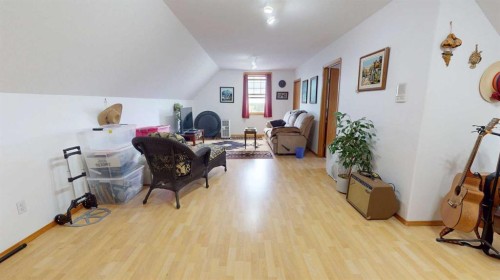 38323 Range Road 282, Rural Red Deer County, AB - Indoor