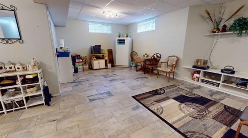 38323 Range Road 282, Rural Red Deer County, AB - Indoor