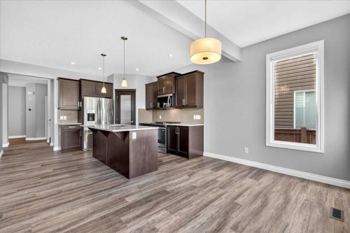 51 Evansborough Road Nw, Calgary, AB - Indoor Photo Showing Kitchen With Upgraded Kitchen