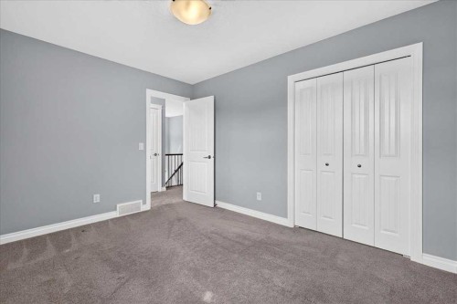 51 Evansborough Road Nw, Calgary, AB - Indoor