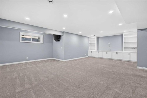 51 Evansborough Road Nw, Calgary, AB - Indoor