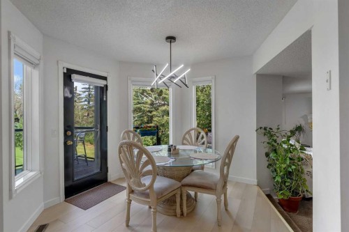 280140 Township Road 241A, Chestermere, AB - Indoor Photo Showing Dining Room