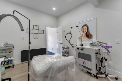 280140 Township Road 241A, Chestermere, AB - Indoor