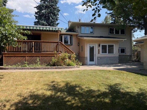 6407 Lombardy Crescent Sw, Calgary, AB - Outdoor With Deck Patio Veranda