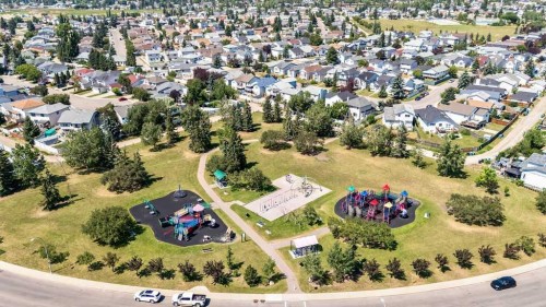 318 Applewood Drive Se, Calgary, AB - Outdoor With View