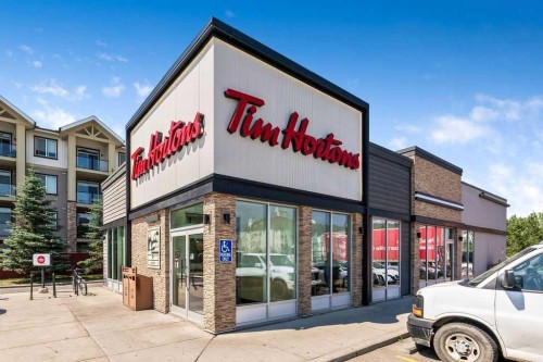 318 Applewood Drive Se, Calgary, AB - Outdoor