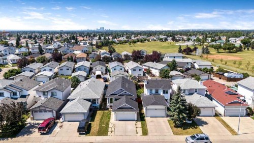318 Applewood Drive Se, Calgary, AB - Outdoor With View