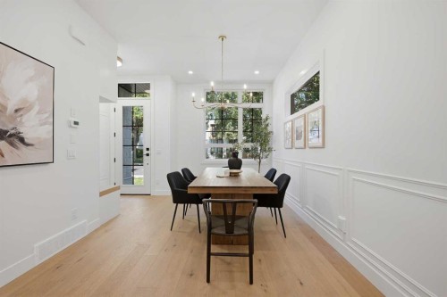 409 28 Avenue Nw, Calgary, AB - Indoor Photo Showing Dining Room