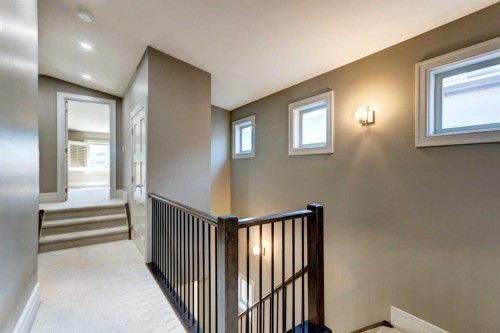 51 Aspen Meadows Green Sw, Calgary, AB - Indoor Photo Showing Other Room