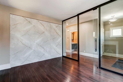 51 Aspen Meadows Green Sw, Calgary, AB - Indoor Photo Showing Other Room