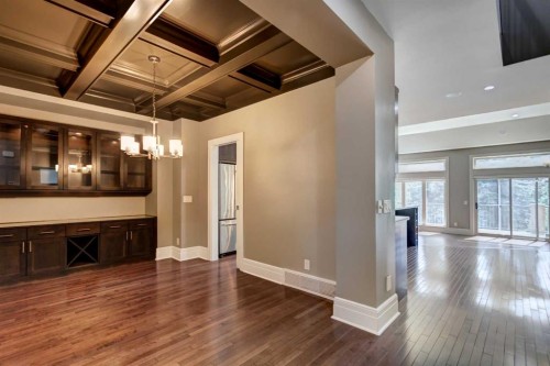 51 Aspen Meadows Green Sw, Calgary, AB - Indoor Photo Showing Other Room
