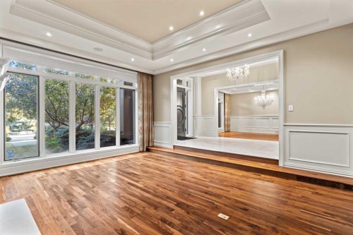 1020 Bel-Aire Drive Sw, Calgary, AB - Indoor Photo Showing Other Room