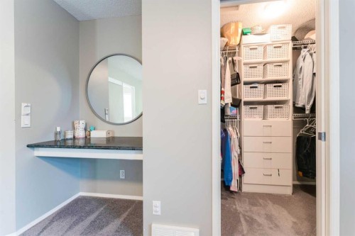 99 Springbluff Boulevard Sw, Calgary, AB - Indoor