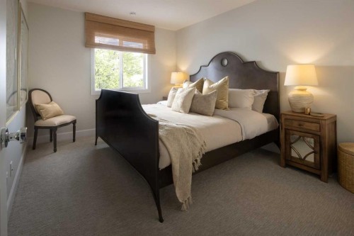 99 Mercado Crescent Se, Calgary, AB - Indoor Photo Showing Bedroom