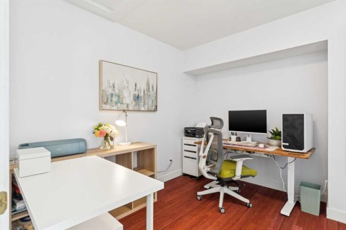 336 Mt Aberdeen Close Se, Calgary, AB - Indoor Photo Showing Office