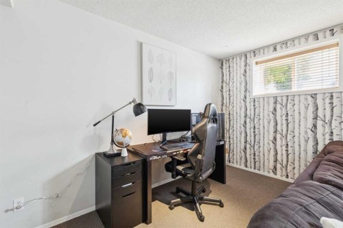 336 Mt Aberdeen Close Se, Calgary, AB - Indoor Photo Showing Office