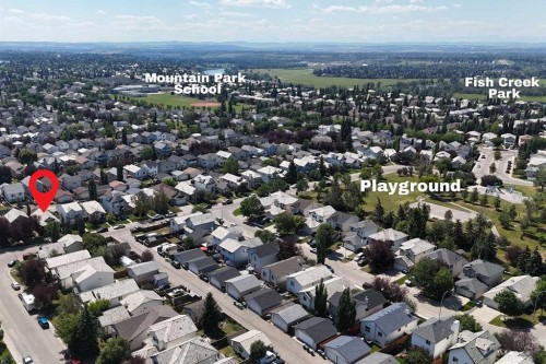 336 Mt Aberdeen Close Se, Calgary, AB - Outdoor With View