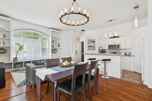 336 Mt Aberdeen Close Se, Calgary, AB - Indoor Photo Showing Dining Room