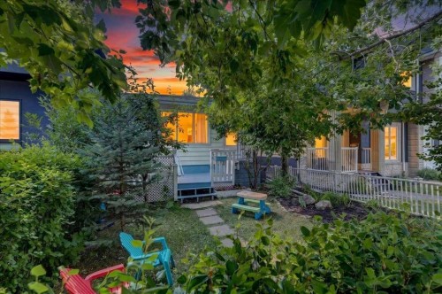 3911 1 Street Nw, Calgary, AB - Outdoor