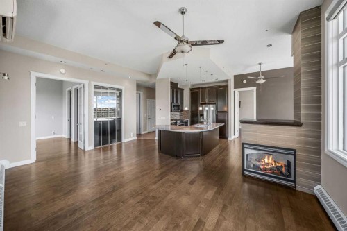 619-950 Centre Avenue Ne, Calgary, AB - Indoor With Fireplace