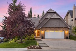 440 Coach Light Bay SW Calgary, AB T3H 1Z2