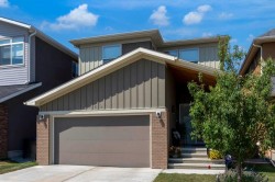 29 Sage Meadows Park NW Calgary, AB T3P 0Y3