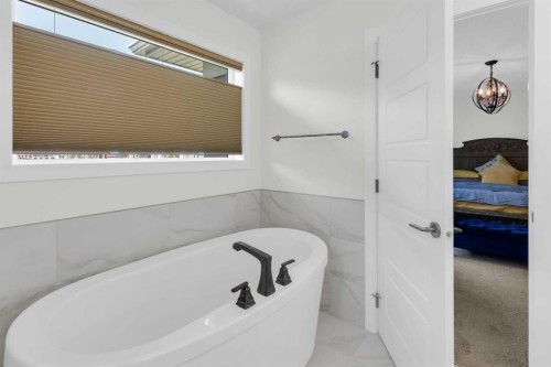29 Sage Meadows Park Nw, Calgary, AB - Indoor Photo Showing Bathroom