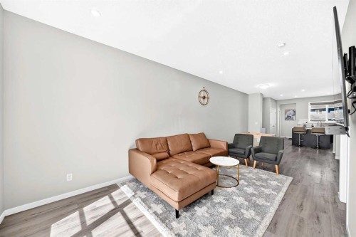 224 Corner Meadows Way, Calgary, AB - Indoor Photo Showing Living Room