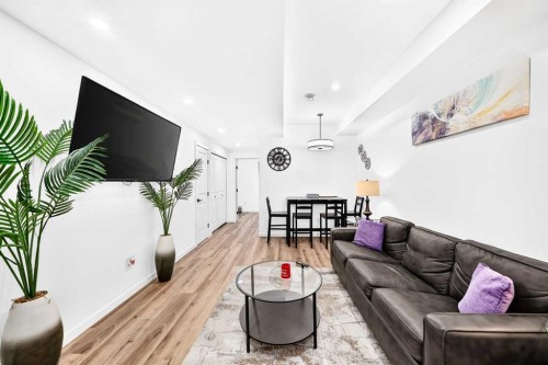 224 Corner Meadows Way, Calgary, AB - Indoor Photo Showing Living Room