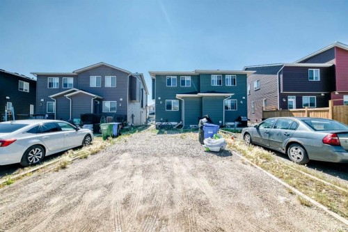 224 Corner Meadows Way, Calgary, AB - Outdoor