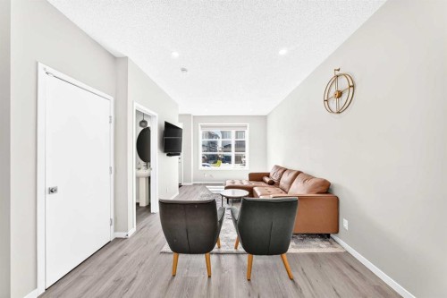 224 Corner Meadows Way, Calgary, AB - Indoor