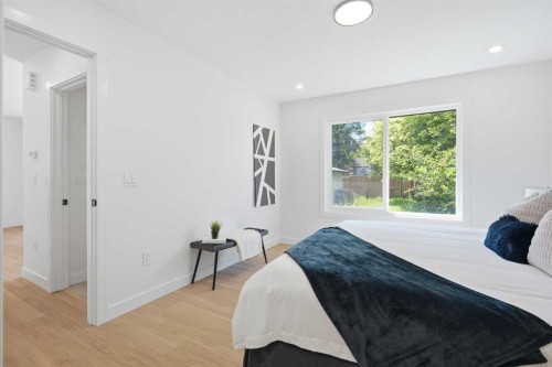 451 Arlington Drive Se, Calgary, AB - Indoor Photo Showing Bedroom