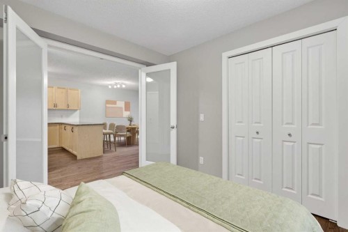 2-125 23 Avenue Sw, Calgary, AB - Indoor Photo Showing Bedroom